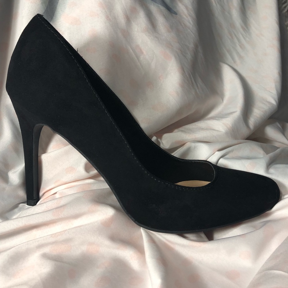 Black suede shoes - Picture 3 of 8
